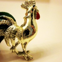 vintage rooster animal pin