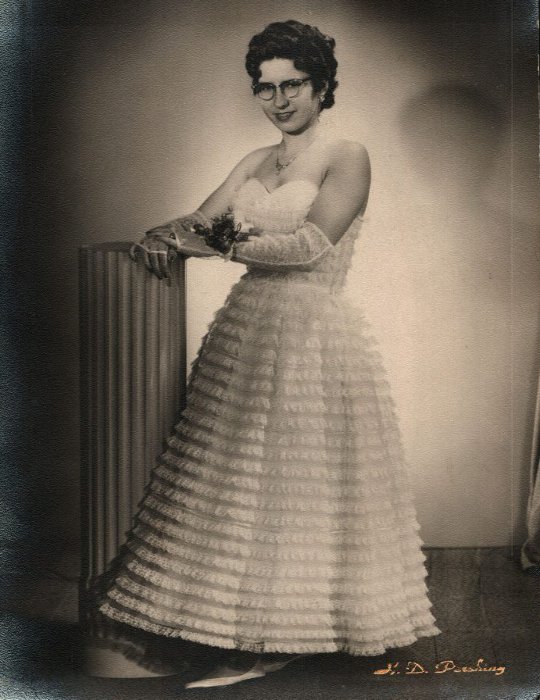1950s vintage prom photo