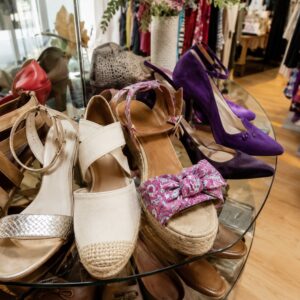 Discover the Glamour of Vintage 8