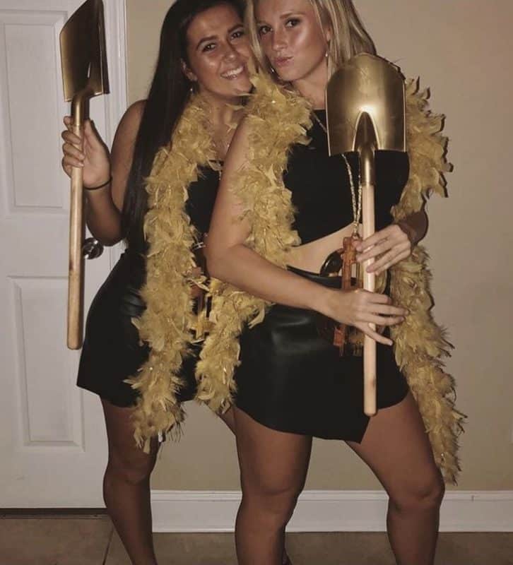 Gold Digger costume | Haloween costumes, Halloween outfits, Costume themes