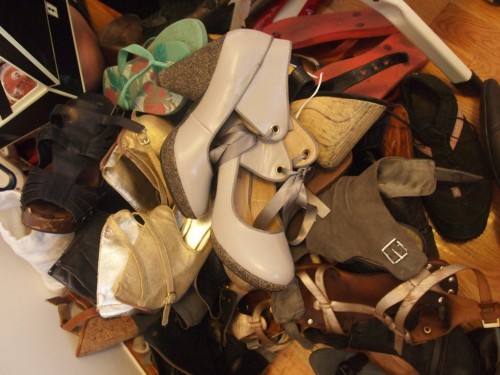 pile of shoes