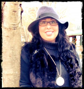 Win this Vintage Prize Pack for Valentine's Day Style! 3