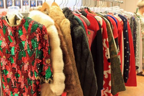 3 Easy Tips for Black Friday Thrifting Like a Boss 15