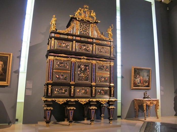 5 Most Expensive Antique Furniture Ever Sold 11