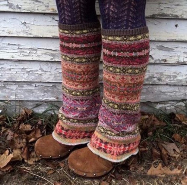 Make Legwarmers from a Sweater: Super Easy No-Sew Project