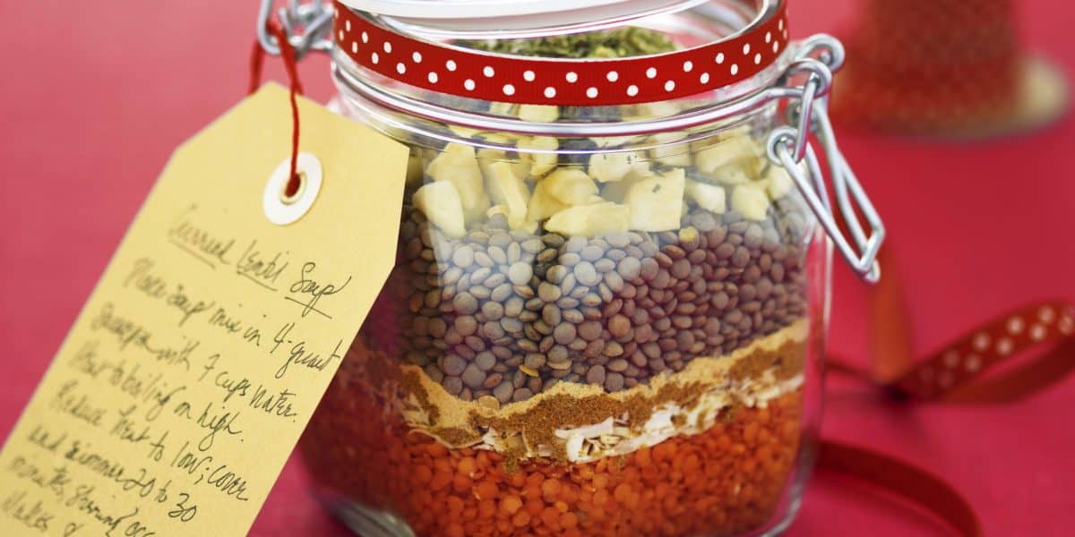 Tutorial: How to Make Gifts in a Jar for Friends and Neighbors: Soups, Cookies and More! 13
