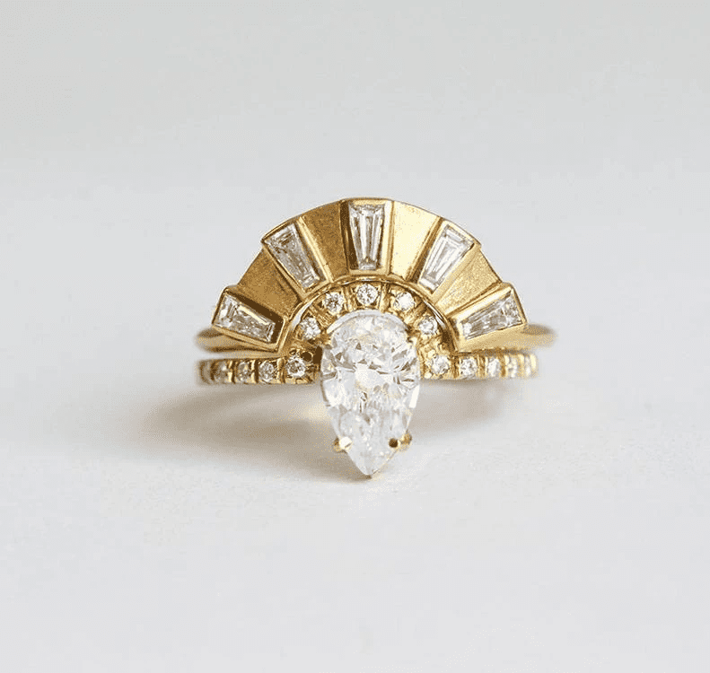Your Go-To Art Deco Engagement Ring Guide 19