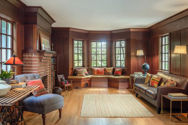 How to Design a Vintage Study Room That Feels Timeless and Inspiring 9