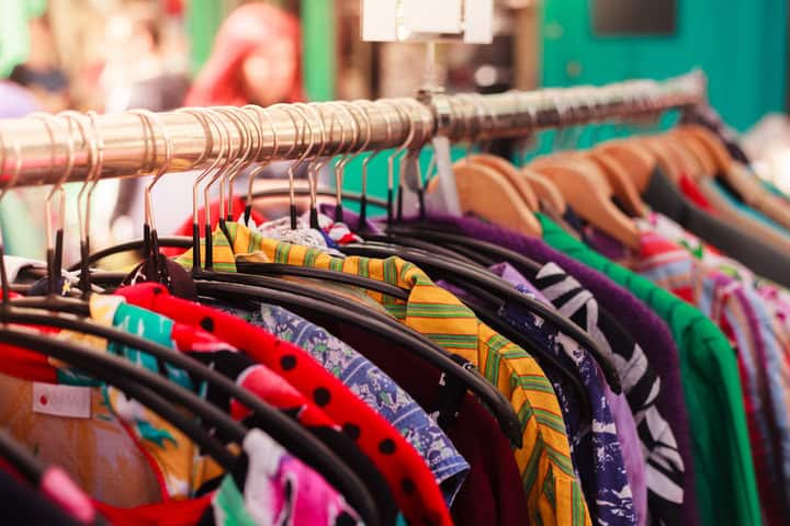 Vintage Clothing Sizes vs Modern Sizes – Why They Are Different 9