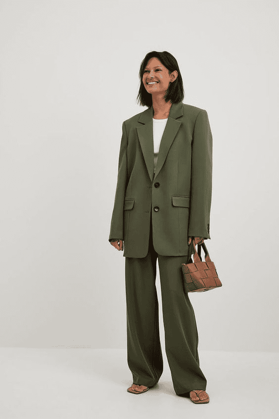 Vintage Patterns That Pop with Olive Green Pants 29