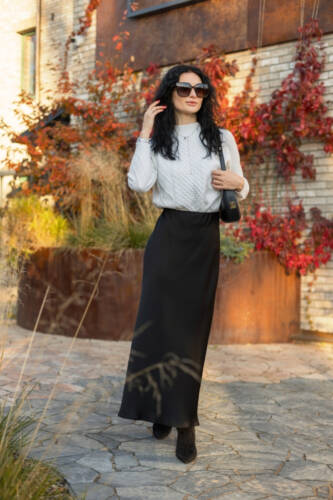 Best Vintage Fall Outfits for a Timeless Look 8 Best Vintage Fall Outfits for a Timeless Look 7