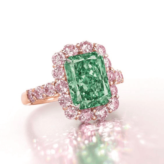 Aurora Green diamond