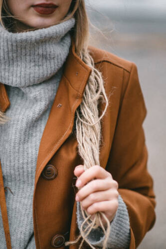 Best Vintage Fall Outfits for a Timeless Look 12 Best Vintage Fall Outfits for a Timeless Look 11