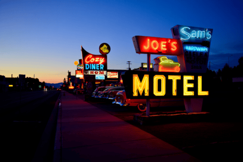 Why Vintage Neon Signs Are Returning to Main Streets 1