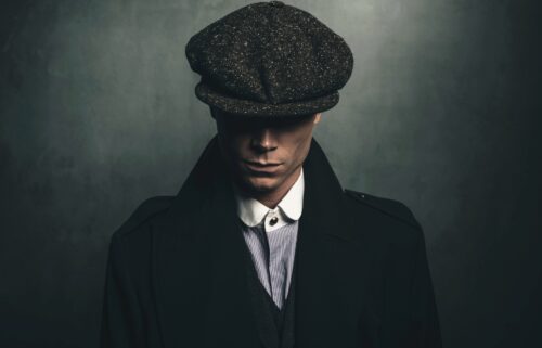 What Makes a 1920s Men Suit Peaky Blinders? 13