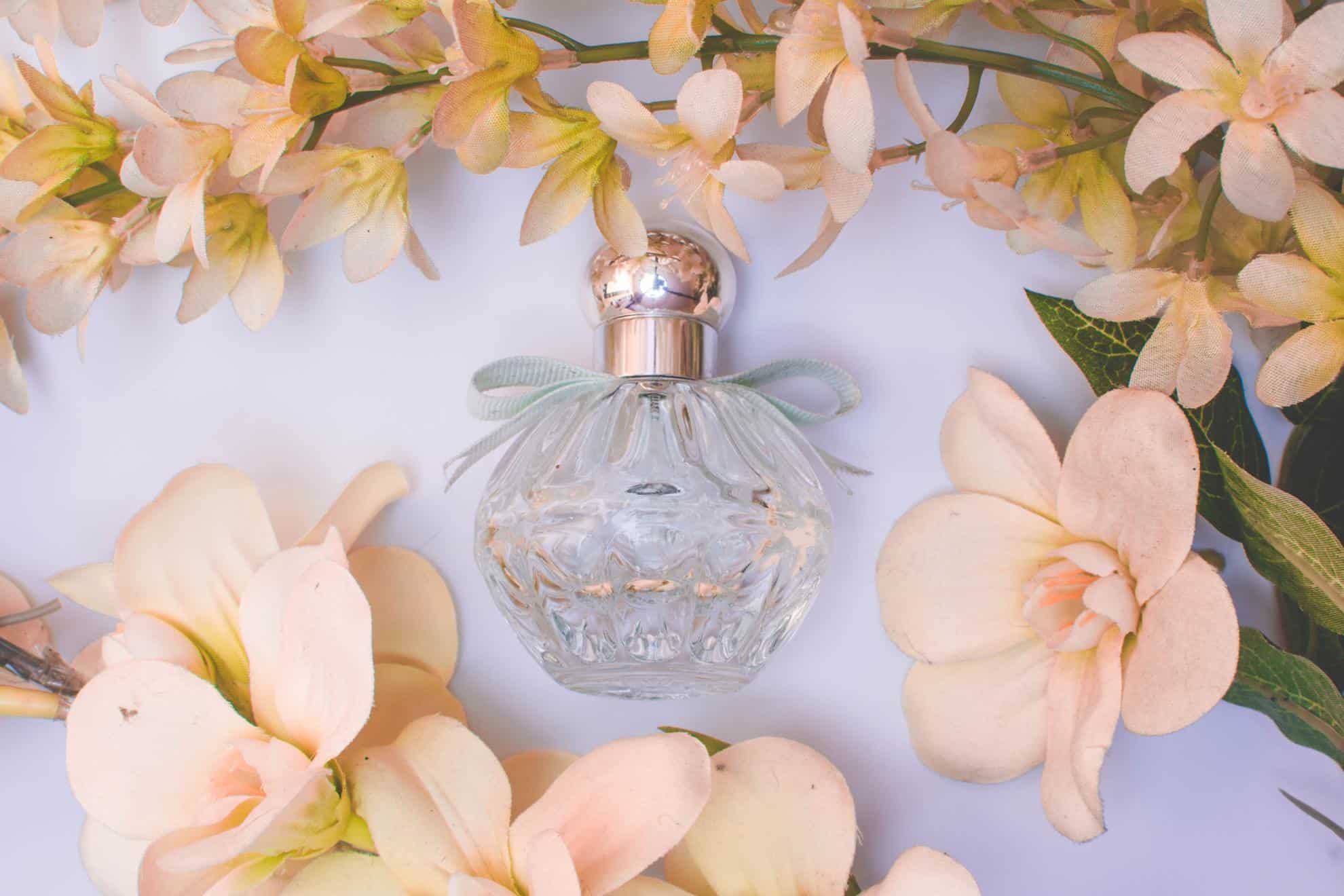 A Classic Vintage Perfume: Carolina Herrera