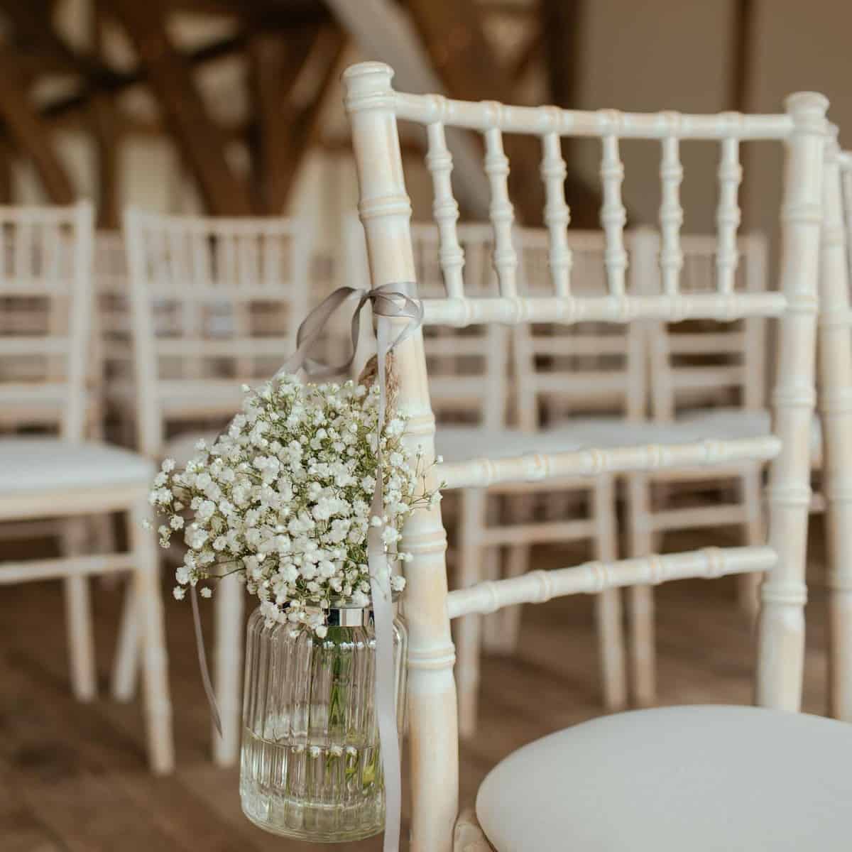 Experience Unparalleled Elegance: Wholesale Cross Back Chairs and Chiavari Chairs for Your Perfect Event