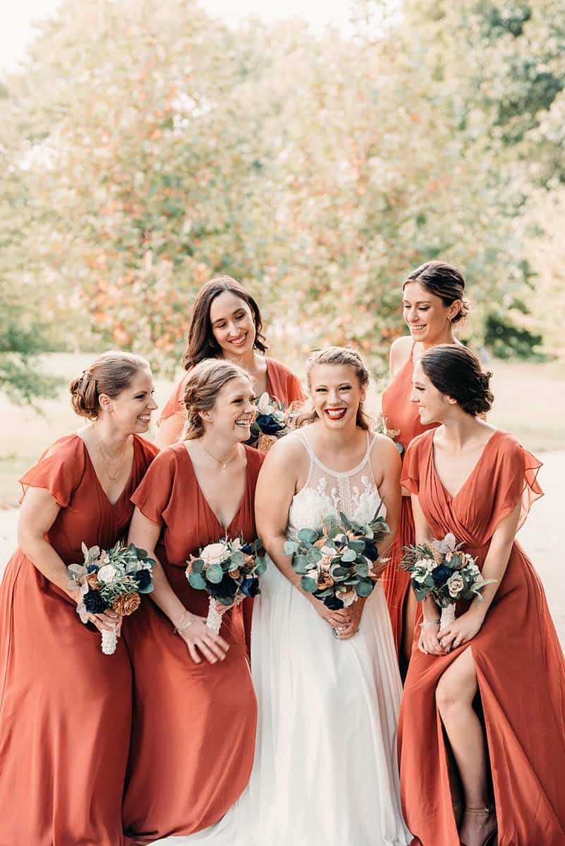 How to Make Beautiful and Affordable Vintage Bouquets for Your Bridesmaids