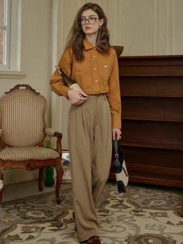 Vintage Patterns That Pop with Olive Green Pants 20