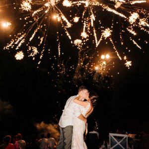 Discover the Glamour of Vintage 8